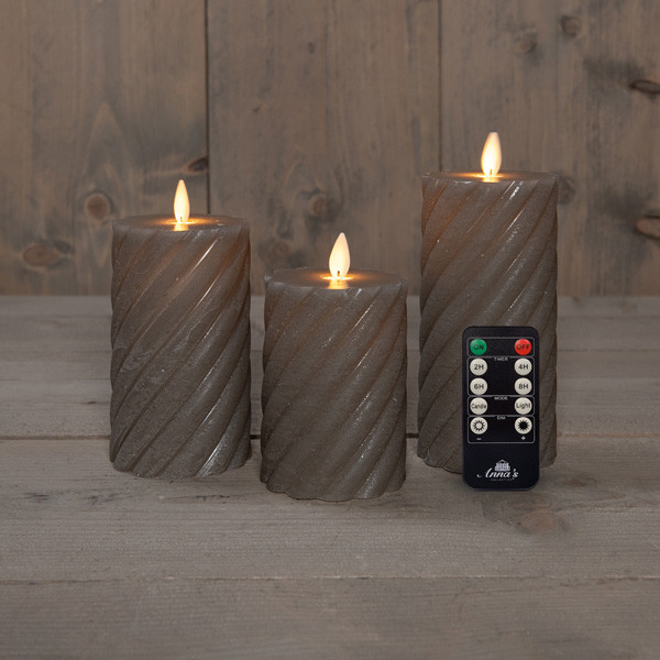Anna Collection Led kaars 7,5 x 10 cm, 12,5 cm, 15 cm | Taupe | Swirl | Bewegende vlam | 3 stuks  LCO00384 - 1