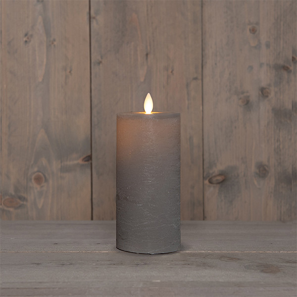 Oplaadbare led kaars 7,5 x 15 cm | Taupe | Bewegende vlam LCO00569 - 1