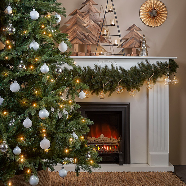 Kunstkerstboom 2.30 meter | Brampton | 320 lampjes | 2322 tips | PVC/PE | Black Box LBB00025 - 4