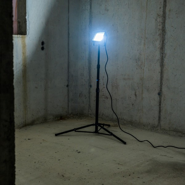Brennenstuhl LED bouwlamp op statief 180 cm | JARO | 6500K | 5800 lumen | IP65 | 50W  LBE00083 - 4