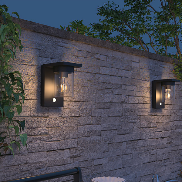 Calex Solar wandlamp met beweging & schemersensor | Asti | 2700K | 150 lumen | IP44 | 1.6W | Zwart LCA01173 - 5