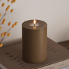 Led kaars 10 x 15  cm | Caramel | 3D vlam | Deluxe HomeArt LDH00082 - 1