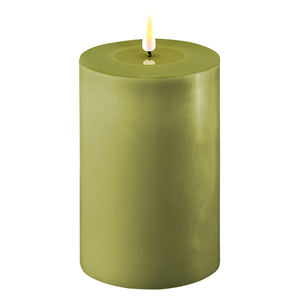 Deluxe HomeArt Led kaars 10 x 15  cm | Olive Green | 3D vlam | Deluxe HomeArt  LDH00096 - 1
