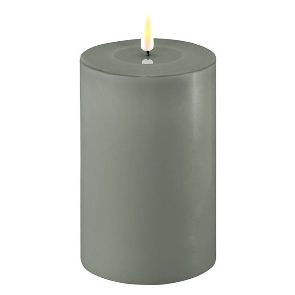 Deluxe HomeArt Led kaars 10 x 15  cm | Salvie Green | 3D vlam | Deluxe HomeArt  LDH00252 - 1