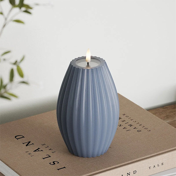 Led kaars 10 x 15 cm | Stripe | Ijs blauw | 3D vlam | Deluxe HomeArt LDH00595 - 2