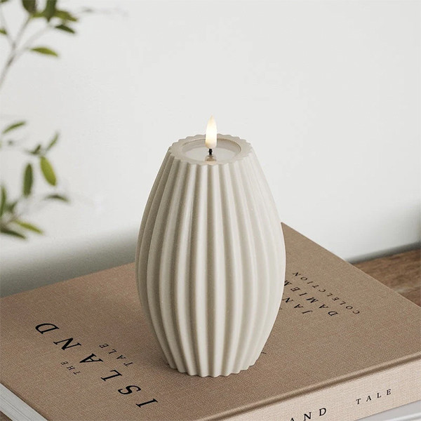 Led kaars 10 x 15 cm | Stripe | Zand | 3D vlam | Deluxe HomeArt LDH00591 - 2