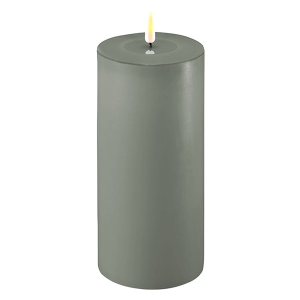 Deluxe HomeArt Led kaars 10 x 20  cm | Salvie Green | 3D vlam | Deluxe HomeArt  LDH00253 - 1