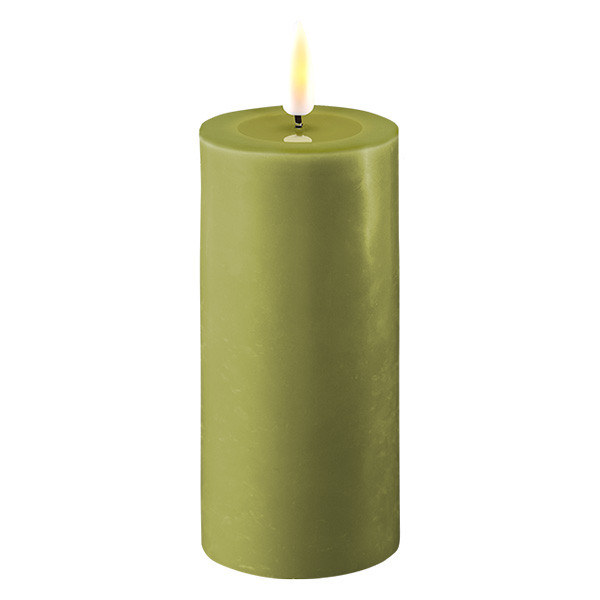 Deluxe HomeArt Led kaars 5 x 10 cm | Olive Green | 3D vlam | Deluxe HomeArt  LDH00087 - 1