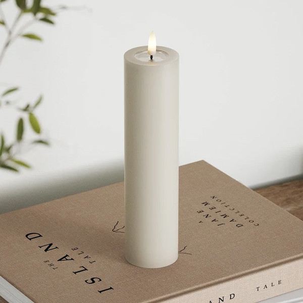 Led kaars 5 x 20 cm | Zandkleur | 3D vlam | Deluxe HomeArt LDH00216 - 2