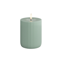 Deluxe HomeArt Led kaars 7,5 x 10 cm | Solid Stripe | Salvie groen | 3D vlam | Deluxe HomeArt  LDH00605