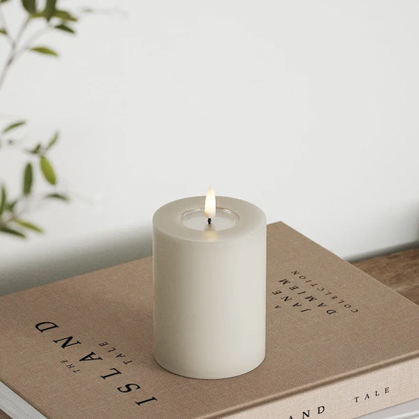 Led kaars 7,5 x 10 cm | Zandkleur | 3D vlam | Deluxe HomeArt LDH00217 - 2