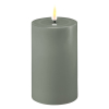 Led kaars 7,5 x 12,5 cm | Salvie Green | 3D vlam | Deluxe HomeArt