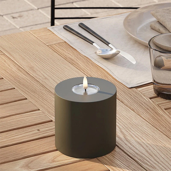 Led kaars voor buiten 10 x 10 cm | Dark Green | 3D vlam | Deluxe HomeArt LDH00420 - 1