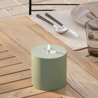 Led kaars voor buiten 10 x 10 cm | Dust green | 3D vlam | Deluxe HomeArt LDH00426