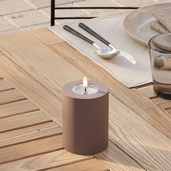Led kaars voor buiten 7,5 x 10 cm | Caramel | 3D vlam | Deluxe HomeArt LDH00442 - 1