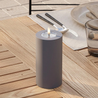 Led kaars voor buiten 7,5 x 15 cm | Grijs | 3D vlam | Deluxe HomeArt LDH00388