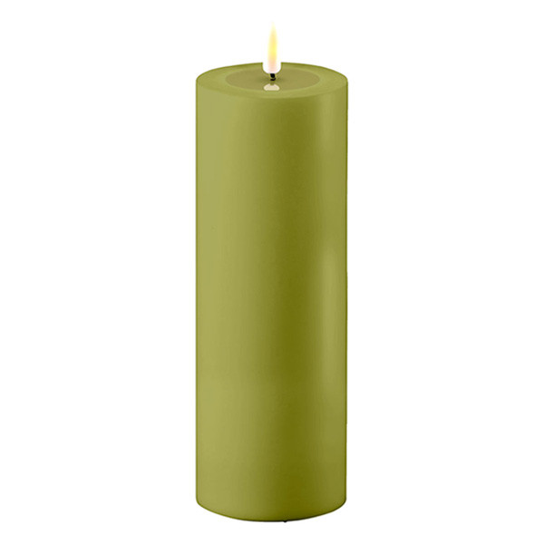 Deluxe HomeArt Led kaars voor buiten 7,5 x 20 cm | Olive Green | 3D vlam | Deluxe HomeArt  LDH00459 - 1