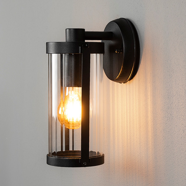 Wandlamp buiten | E27 | Catania | IP44 | Zwart | Konstsmide LKO00965 - 1