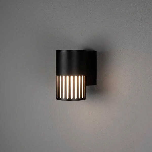 Konstsmide Wandlamp buiten E27 | Rond | Pistoia | IP54 | Zwart | Konstsmide  LKO00754 - 1