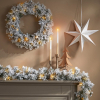 Luca Lighting Kerstkrans Ø 60 cm | Dinsmore | Besneeuwd | 30 lampjes op batterij | Black Box Trees  LBB00065 - 3