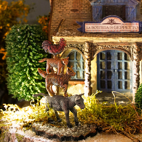 Luville Efteling Huis van Gepetto | 19 x 14,5 x 19 cm LLU10012 - 2
