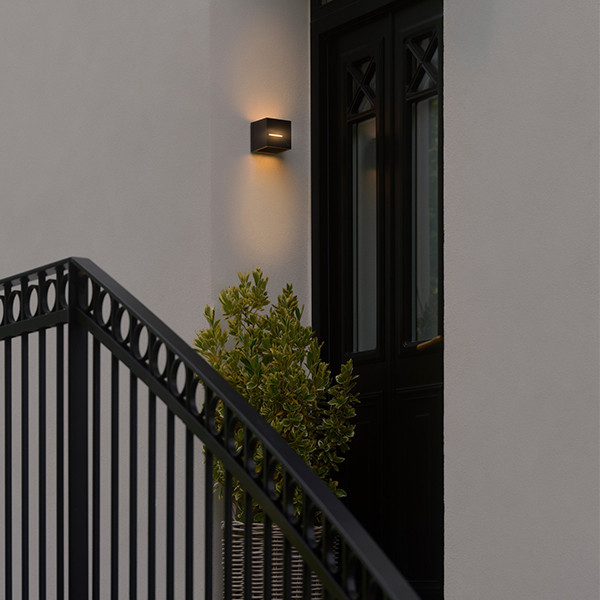 Nordlux Wandlamp | Up & Down | Rivo | 3000K | 240 lumen | IP54 | 8W | Zwart  LNO00526 - 3