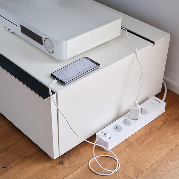 Osram Slimme stekkerdoos met energiemeter | WiFi | Wit | IP20 | NL LOS02221 - 5