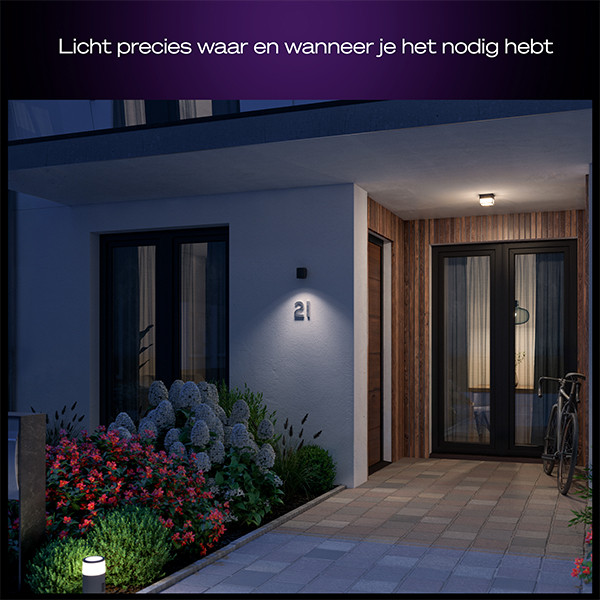 Philips Hue Outdoor Wandlamp | Muscari | White & Color Ambiance | Zigbee | IP44 | 4.2W | Zwart LPH05119 - 7