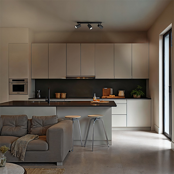 Philips Led opbouwspot | Rond | Kosipo | Zwart | 3x GU10 fitting LPH04778 - 8