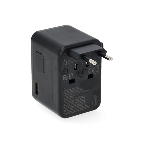 Reisoplader | Type A, B, C, E, F, G, H, I, J, K en L naar Type A, C, G en I | 67W | 1x USB-A + 3x USB-C | Q-Master K000000041 - 3