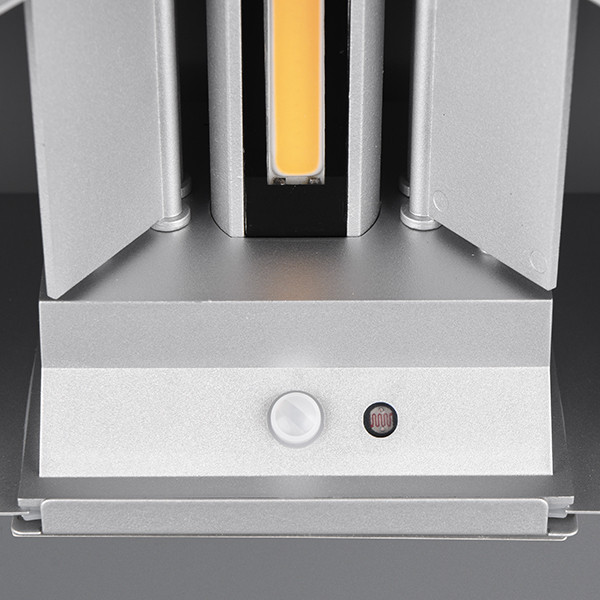 Oplaadbare wandlamp met beweging & schemersensor | Talent | Rond | 3000K | IP44 | Titaan | Trio Lighting LTR00471 - 2
