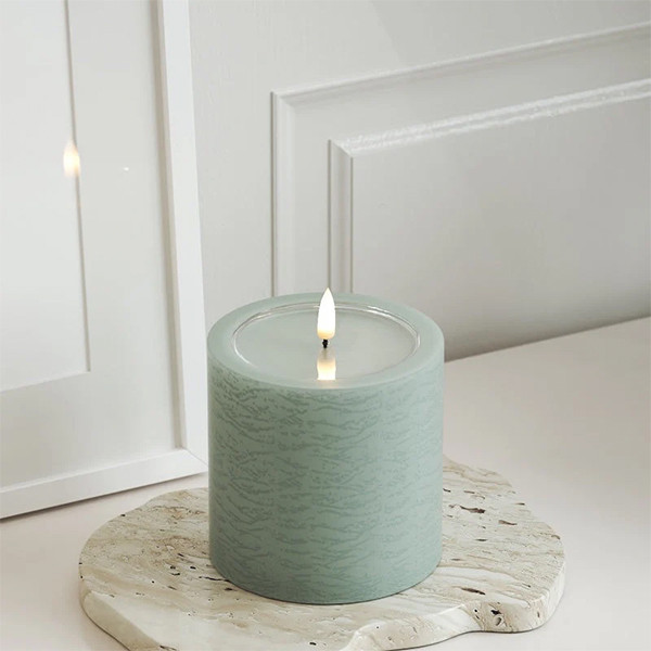 Led kaars 10 x 10 cm | Salvie groen | 3D vlam | Unique Candles LDH00673 - 2