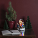 LED Wintertafereel Kerstman in telefooncel met meisje en kerstboom