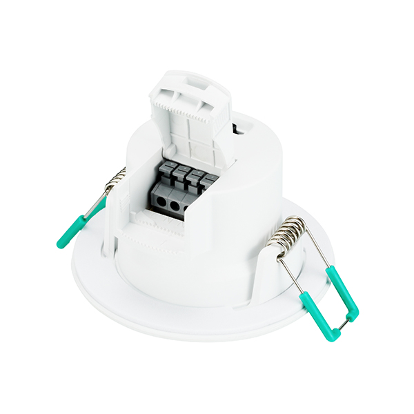 Led Inbouwspot 2700k 450L 60gr Dimbaar Driver CRI95 IP54 Kantelbaar Kleur Zwart 85x23mm Zaag 75mm